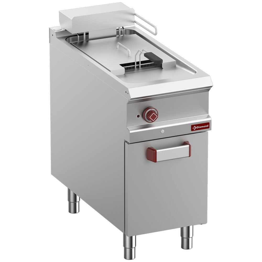 Electric fryer 1 tank 18 liters on closed cupboard