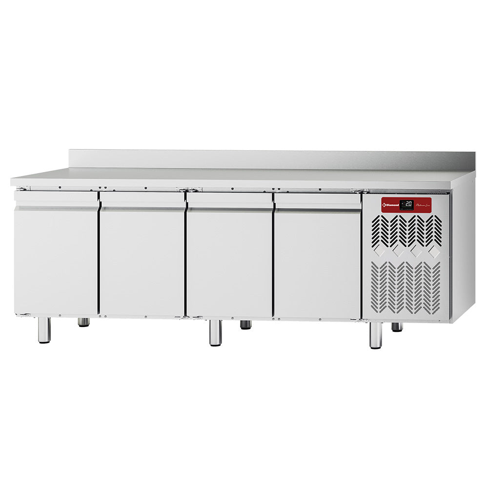 Vægmonteret kølebord, ventileret, 4 døre GN 1/1, 550 liter