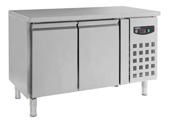 700 refrigerated counter 2 doors